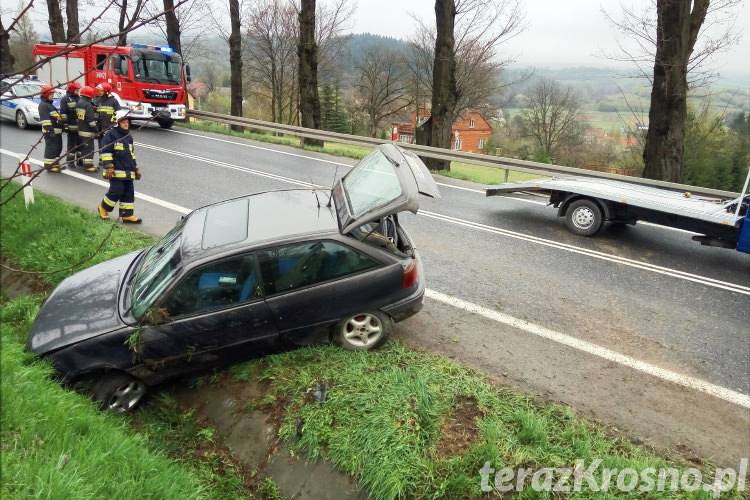 Opel dachował w Zboiskach