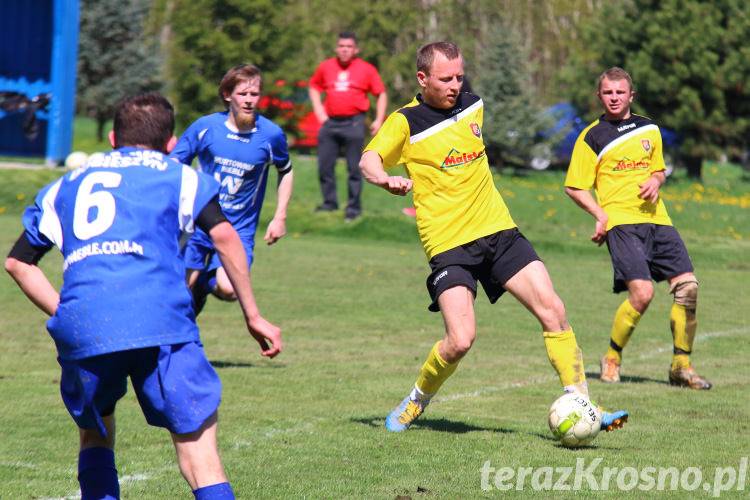 Victoria Dobieszyn - Guzikówka Krosno 2:1 