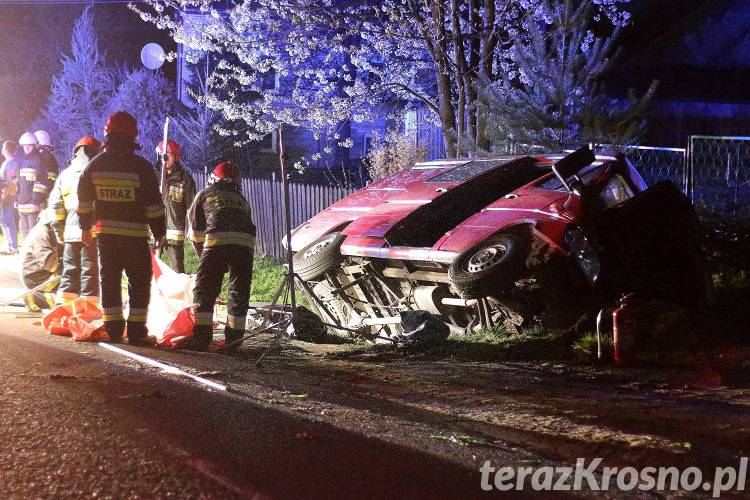 Wypadek busa w Króliku Polskim. Nie żyje pasażerka