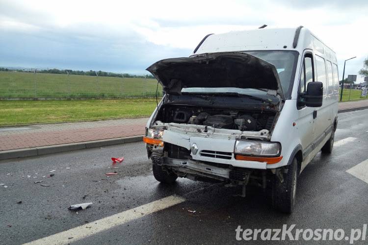 Trzy rozbite samochody. Wszystko przez nieostrożność