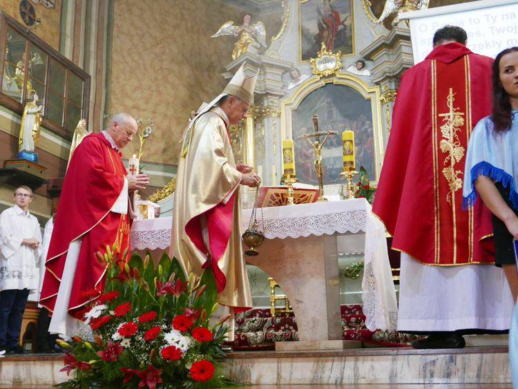 Targowiska. Odpust św. Małgorzaty, niesiono relikwie Jana Pawła II