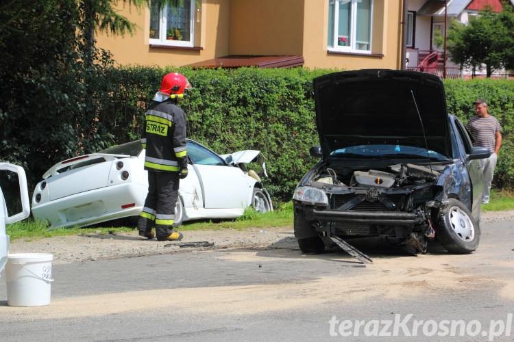 Zderzenie dwóch samochodów w Jaśliskach
