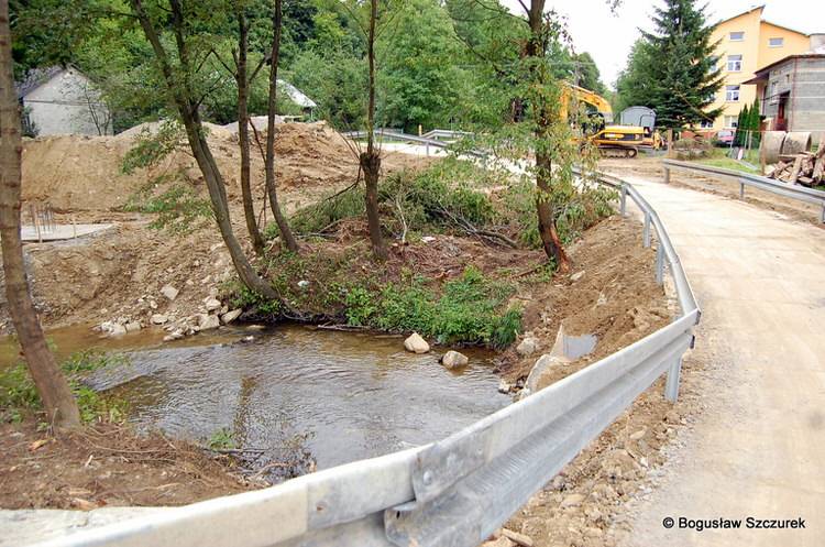 Przebudowa mostu w Draganowej. Są utrudnienia 