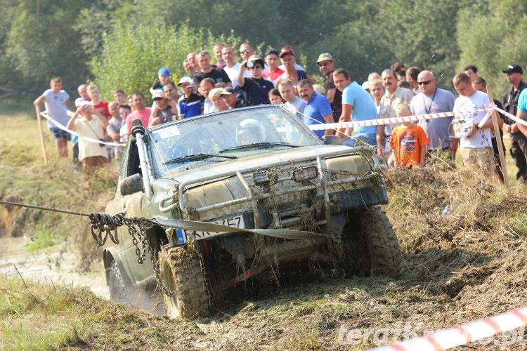 Wymagająca "przeprawa 4x4" czyli zlot Korczyna - Czarnorzeki