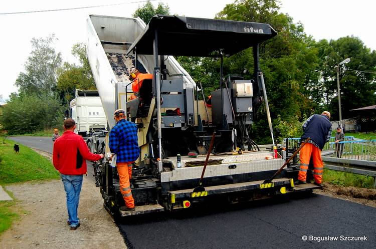 Pozytywna inwestycja powiatu krośnieńskiego. Początek w Jasionce