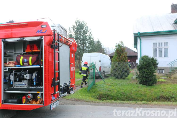 Akcja służb w Żeglcach. Rozszczelniona rura z gazem
