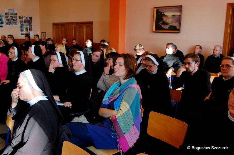 Prawda nas wyzwoli... sympozjum w Miejscu Piastowym