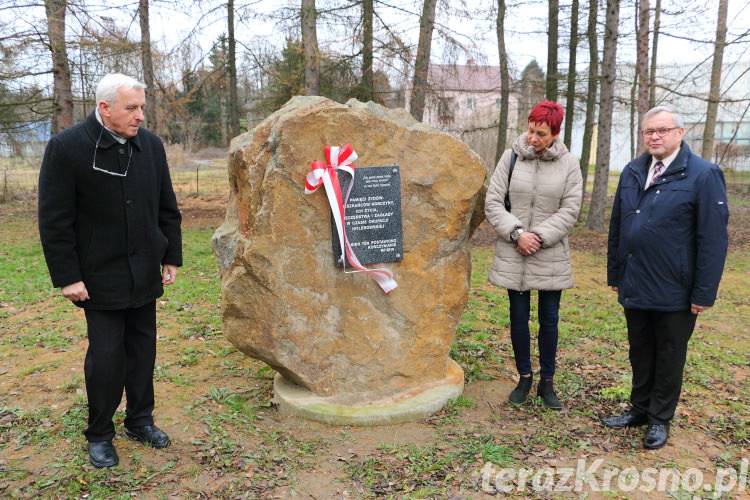 W Korczynie odsłonięto obelisk upamiętniający Żydów - mieszkańców Korczyny