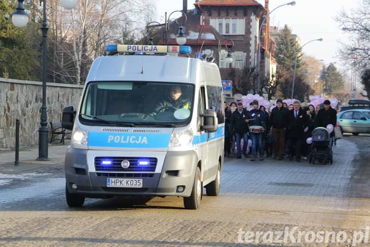 Marsz dla "Kampanii, nad którą przypięłam różową wstążkę"