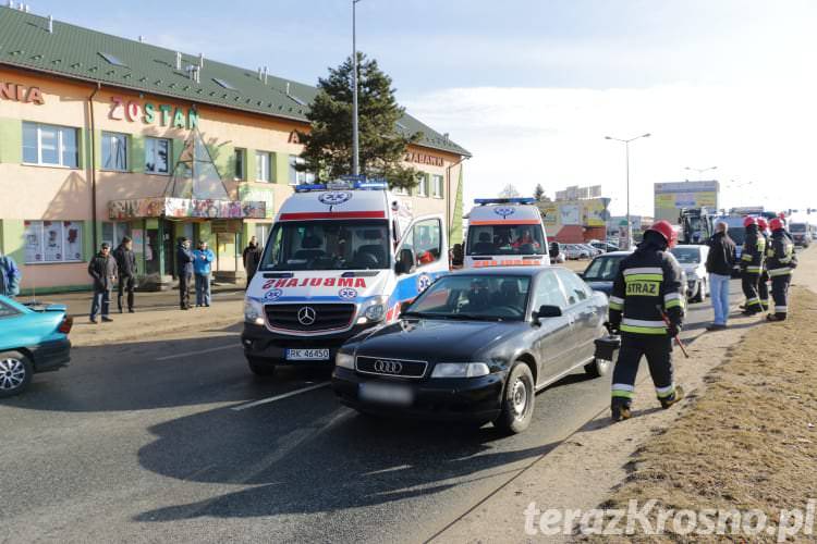 Zderzenie 4 samochodów na Podkarpackiej