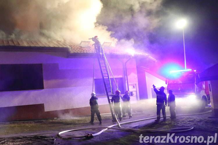 Pożar w zakładzie stolarskim w Żarnowcu