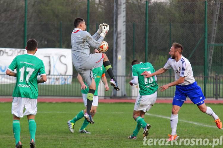 OKS Markiewicza Krosno - Karpaty Krosno 0:2