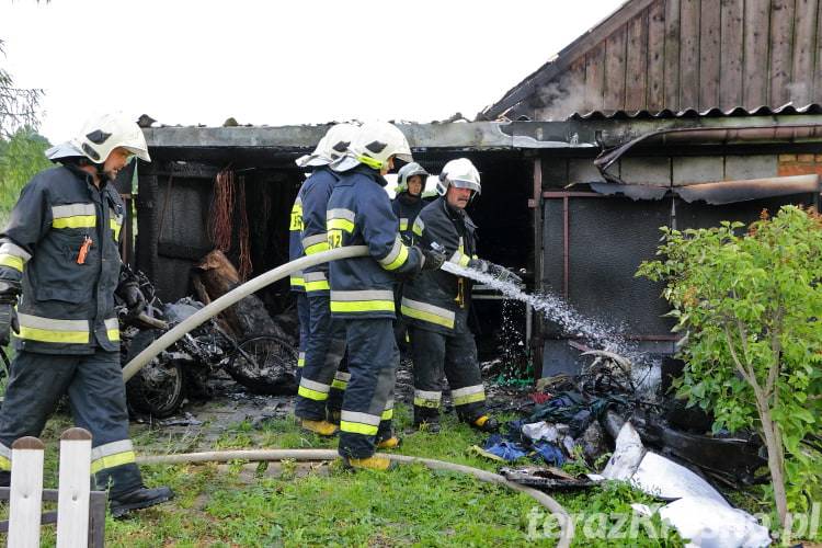 Rymanów. Garaż w płomieniach, spore straty