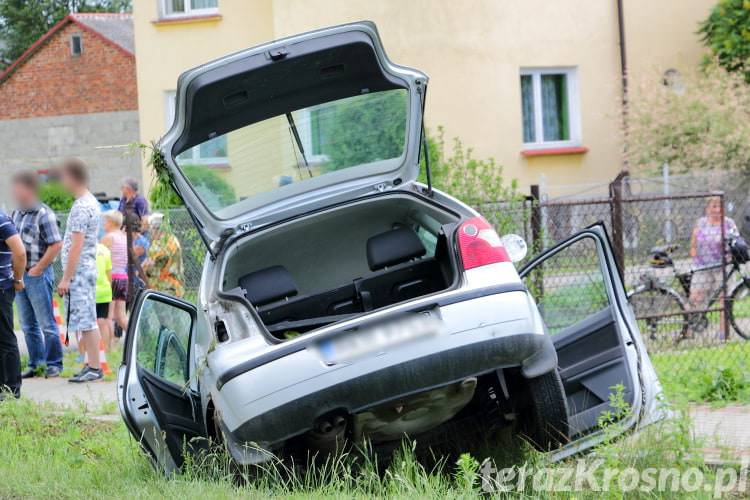 Zderzenie dwóch samochodów w Nadolu