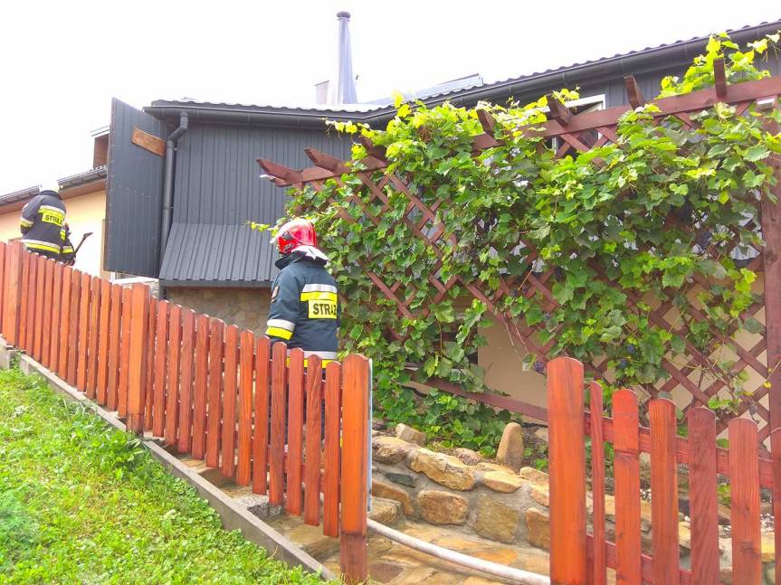 Dukla. Pożar w budynku warsztatowym