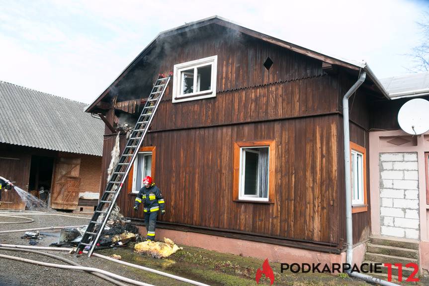 Pożar drewnianego budynku w Tylawie