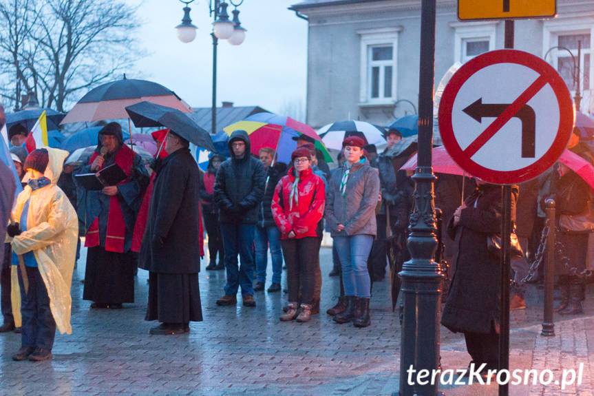 Ulicami Krosna przeszła Droga Krzyżowa