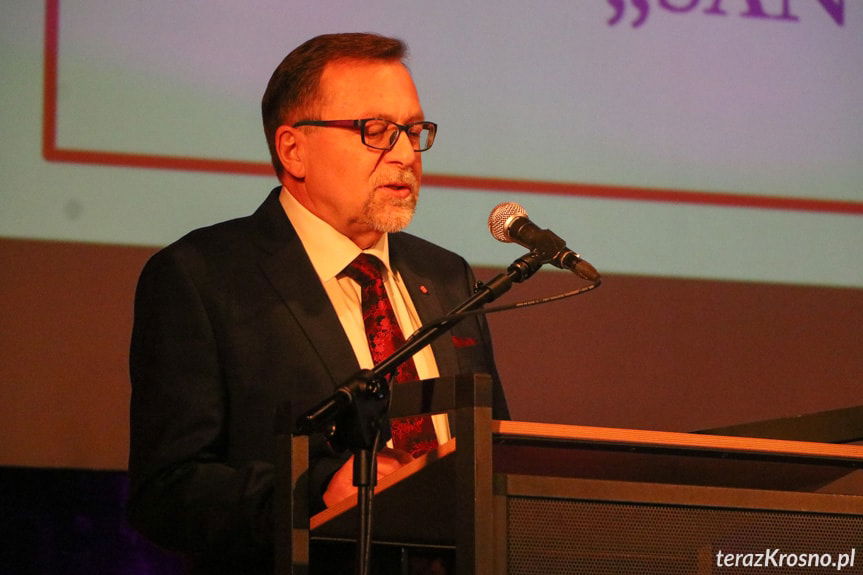 Iwonicz-Zdrój. Porcelanowy jubileusz Sanvitu