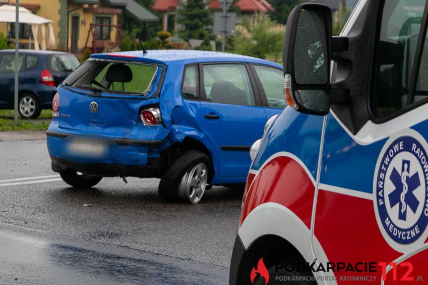 Wypadek w Targowiskach. Zderzenie fiata i volkswagena