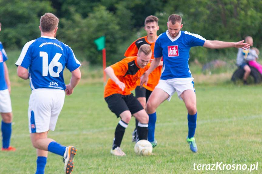 LKS Głowienka - Koniczynka Krosno 0:1 