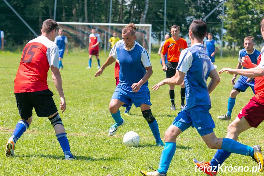 Victoria Dobieszyn - Jasiołka Świerzowa Polska 0:6 