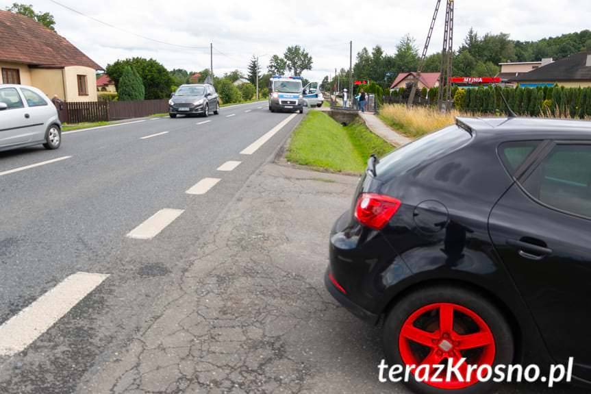 Zderzenie seata i opla na Rzeszowskiej