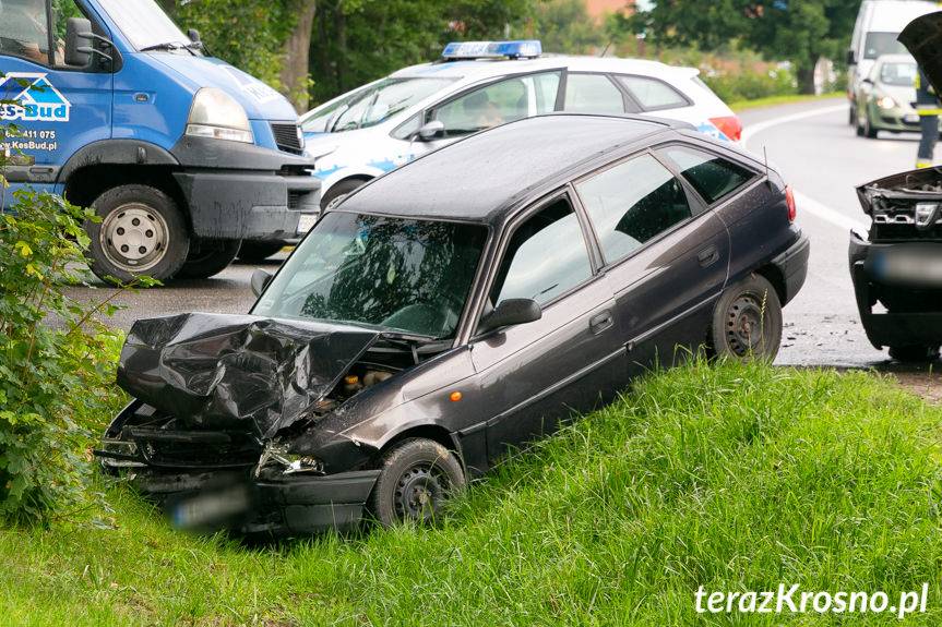Zderzenie opla i dacii na Podkarpackiej