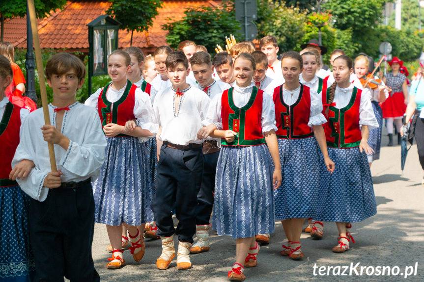 Rozpoczął się 10. Polonijny Festiwal Dziecięcych Zespołów Folklorystycznych