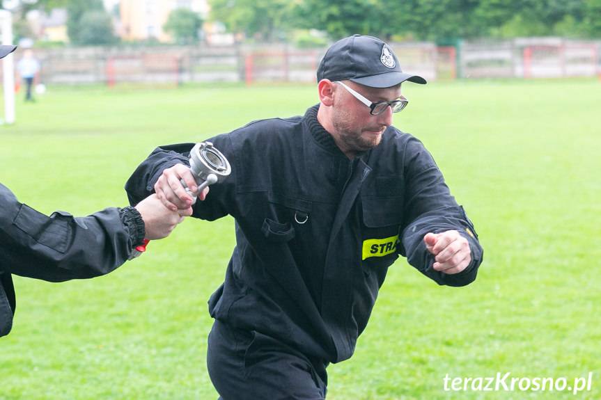 Gminne zawody sportowo - pożarnicze w Rymanowie