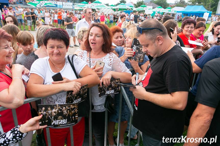 Jarmark Korczyński 2018. Koncert zespołu Piersi 