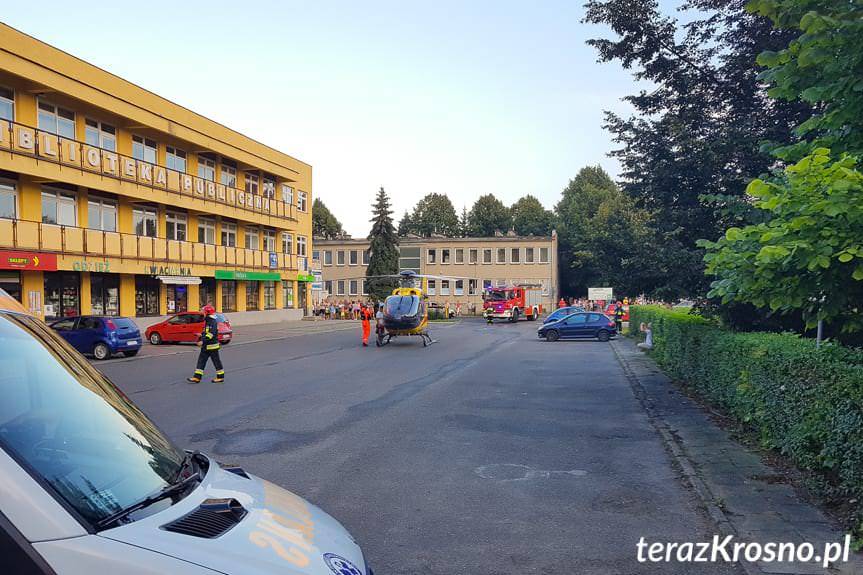 Helikopter LPR w centrum Krosna. Zabrał rannego chłopca