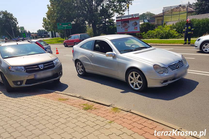 Zderzenie dwóch aut na Lwowskiej