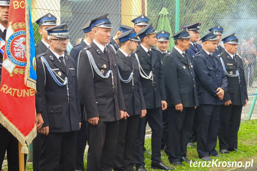 Strażacki jubileusz w Ladzinie z nowym samochodem