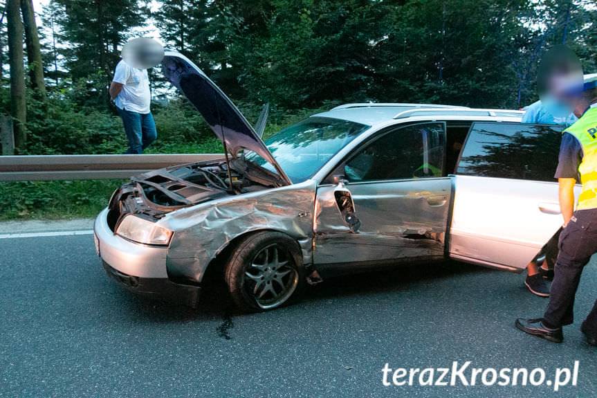 Czarnorzeki. Zderzenie dwóch samochodów