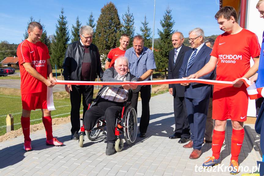 Otwarcie budynku socjalnego przy stadionie w Węglówce