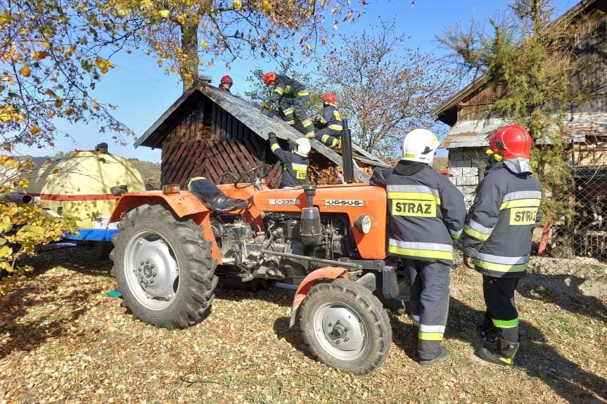 Odrzykoń. Pożar altany z drewnem