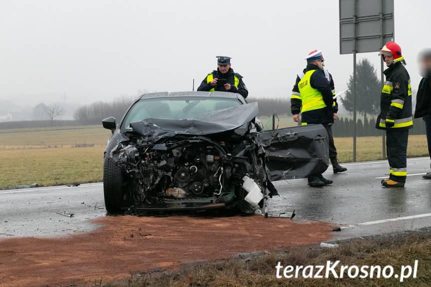 Wypadek w Szebniach, zderzenie trzech samochodów