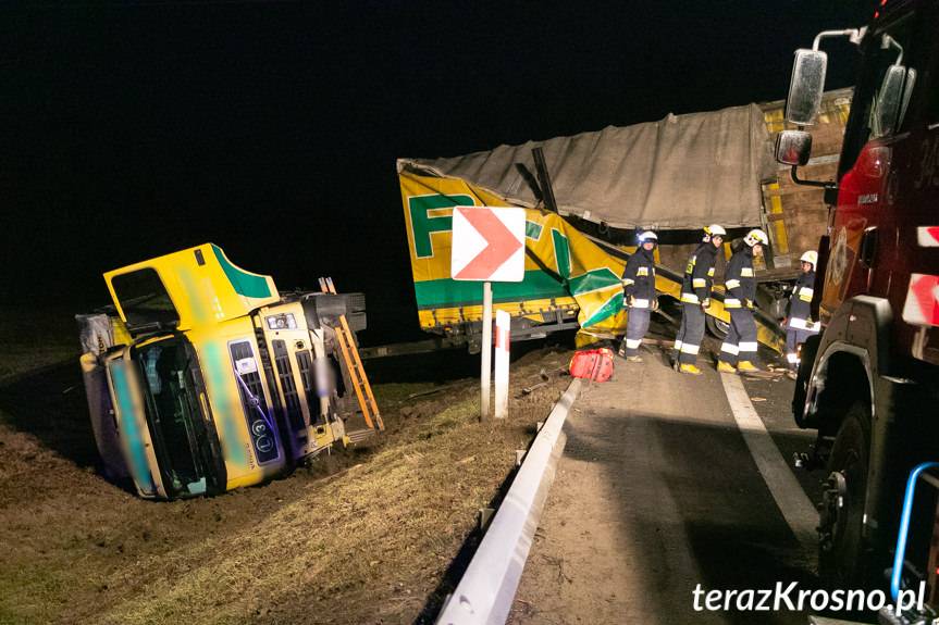Zderzenie tirów w Nowej Wsi