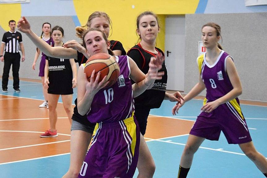 Koszykarki "Szczepanika" w finale wojewódzkim