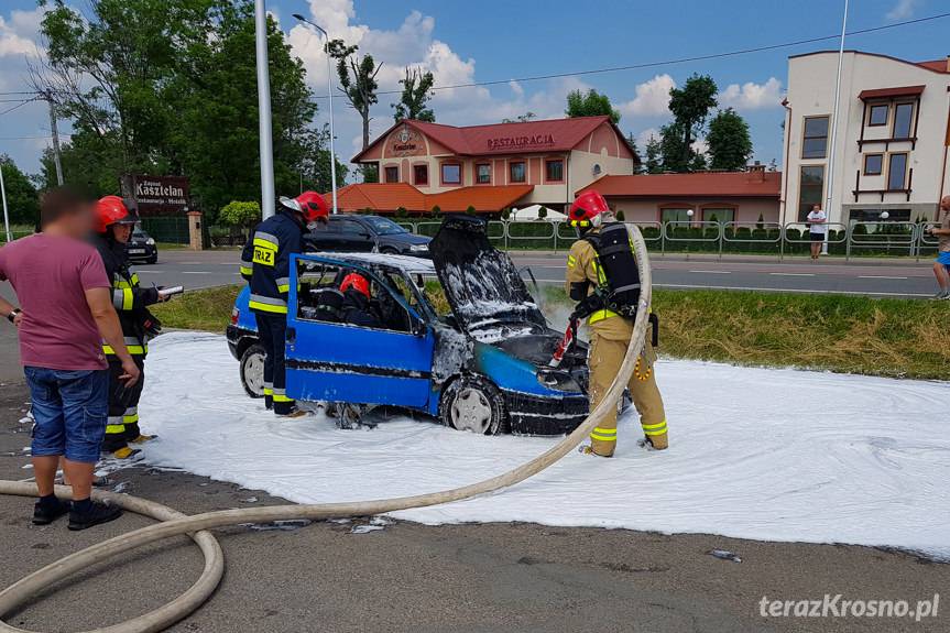 Pożar citroena na Bieszczadzkiej