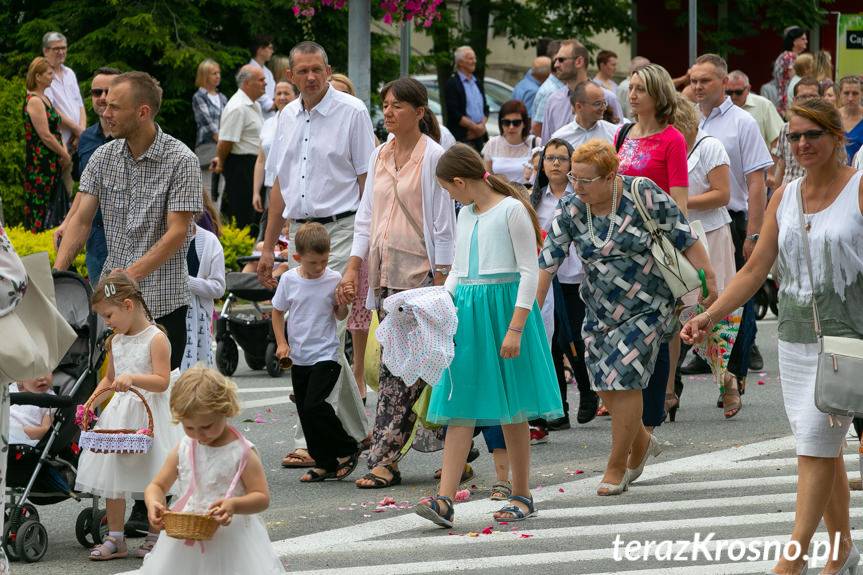 Boże Ciało. Procesja przeszła przez Krosno 