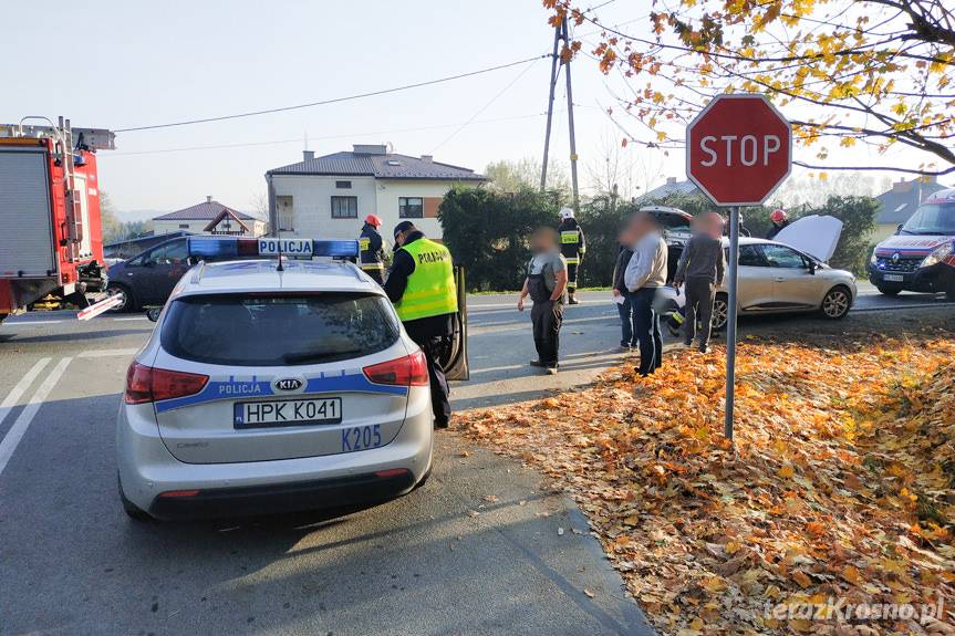 Kolizja na skrzyżowaniu w Ustrobnej