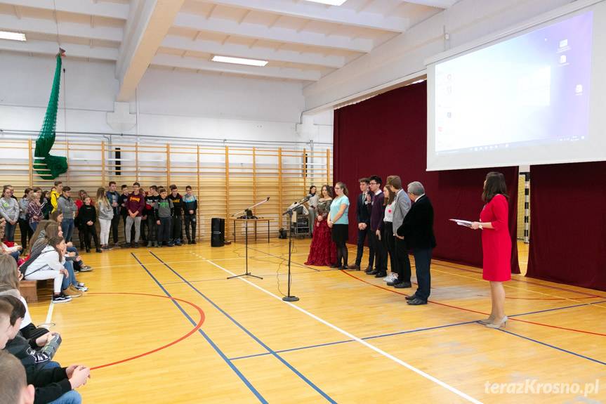 Zmagania z językami obcymi w "Szczepaniku"