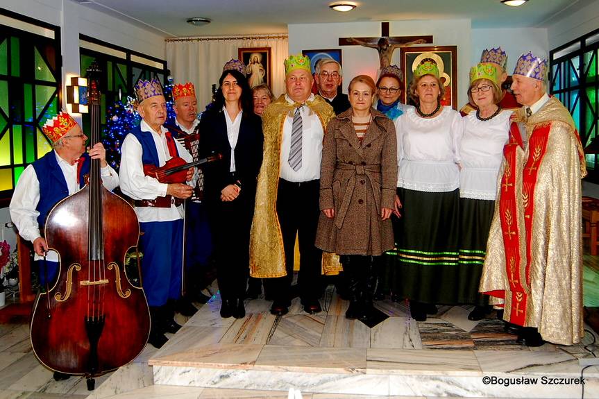 Kolędnicy odwiedzili chorych w szpitalu