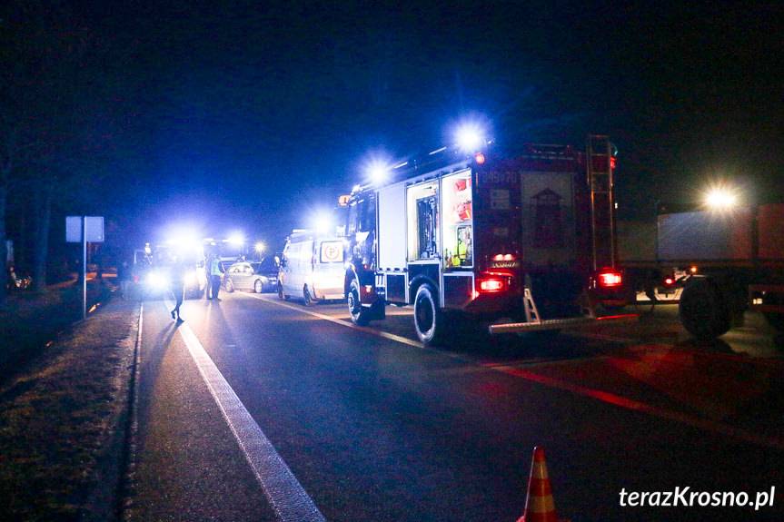 Wypadek w Miejscu Piastowym, zderzenie dwóch samochodów