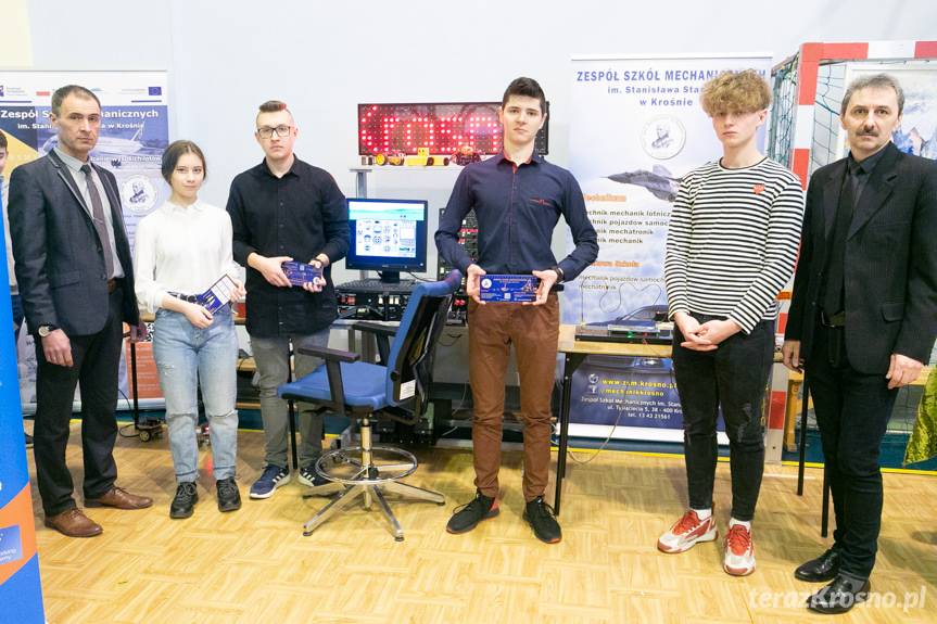 V Minigiełda Szkół w Zręcinie