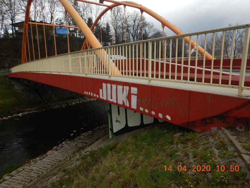 Wandale szpecą Krosno. Pomóż walczyć z nielegalnym graffiti