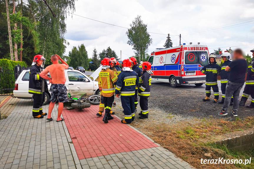 Zderzenie crossa i osobówki w Jaszczwi