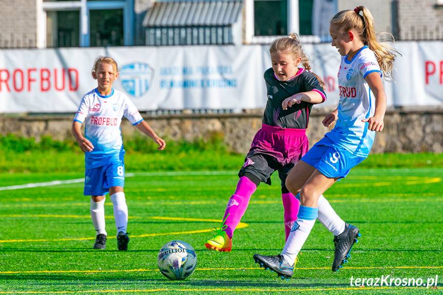 Beniaminek Profbud Krosno Girls - Grodziszczanka Grodzisko Dolne 32:0