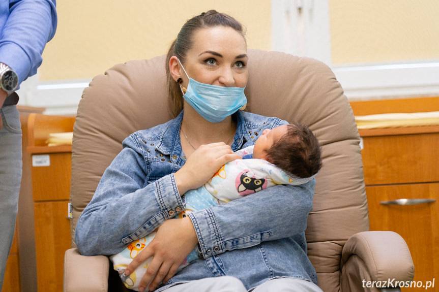 Wiktor to pierwszy mieszkaniec powiatu krośnieńskiego urodzony w 2021 roku